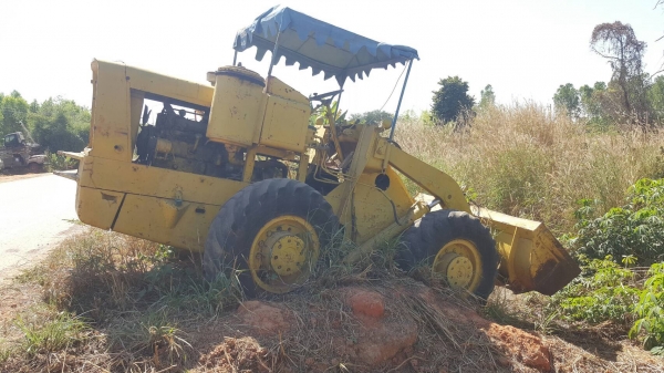 ขาย รถตัก KOMATSU JH60 ขายตามสภาพ ต่อรองได้ ขาย รถตัก KOMATSU JH60 ขายตามสภาพ ต่อรองได้