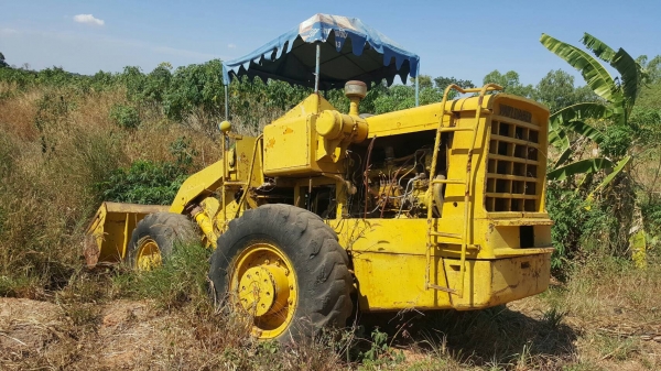 ขาย รถตัก KOMATSU JH60 ขายตามสภาพ ต่อรองได้ ขาย รถตัก KOMATSU JH60 ขายตามสภาพ ต่อรองได้