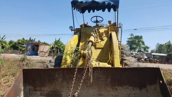 ขาย รถตัก KOMATSU JH60 ขายตามสภาพ ต่อรองได้ ขาย รถตัก KOMATSU JH60 ขายตามสภาพ ต่อรองได้