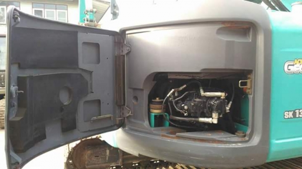 ขายKOBELCO SK135SR YY05  ปี2009 เครื่องคอมมอนเรล  เปิดได้รอบคัน  ใช้งานมาแค่  5,XXX ชั่วโมง  ลองระบบกันได้ทุกวัน  โทร  089-3818694  ดวงนภา