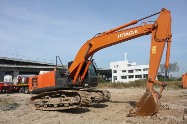 zx200-5G ปี 2012 zx200-5G ปี 2012