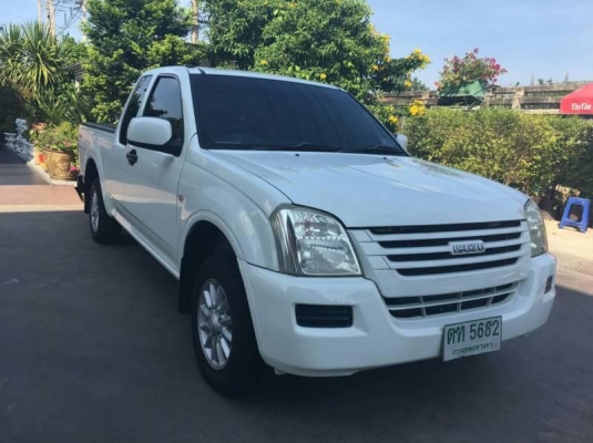 ISUZU D-MAX เครื่อง2.5 SX. สีขาว ปี2006 ISUZU D-MAX เครื่อง2.5 SX. สีขาว ปี2006