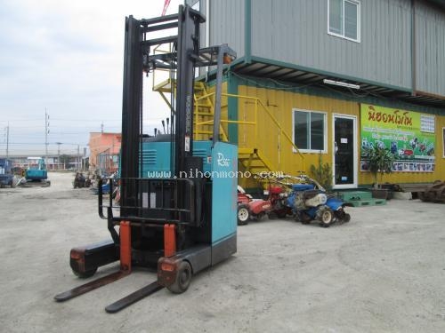 ราคาพิเศษ!! เพียง 87,000 บาท รถยกไฟฟ้ายืนขับ TOYOTA  6FBR10 รหัสสินค้า : 80904621  www.nihonmono.com