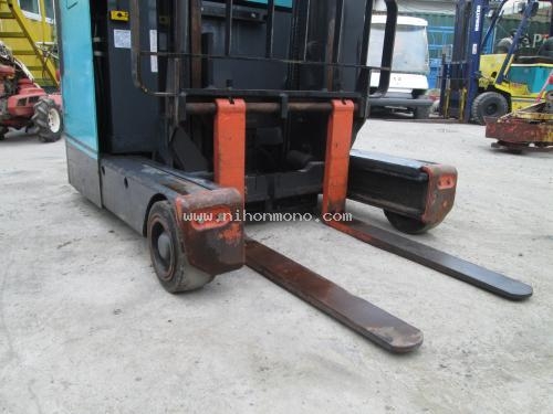 ราคาพิเศษ!! เพียง 87,000 บาท รถยกไฟฟ้ายืนขับ TOYOTA 6FBR10 รหัสสินค้า : 80904621 www.nihonmono.com ราคาพิเศษ!! เพียง 87,000 บาท รถยกไฟฟ้ายืนขับ TOYOTA 6FBR10 รหัสสินค้า : 80904621 www.nihonmono.com