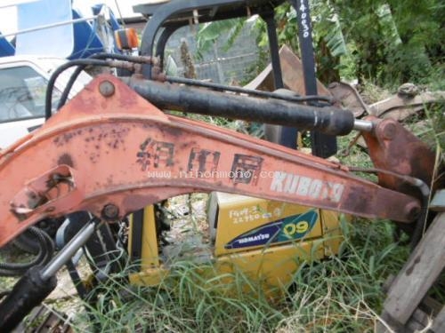 ราคาพิเศษ 140,000 บาท!! รถขุดเล็ก KUBOTA KH-8 รหัสสินค้า : 80903606 www.nihonmono.com ราคาพิเศษ 140,000 บาท!! รถขุดเล็ก KUBOTA KH-8 รหัสสินค้า : 80903606 www.nihonmono.com