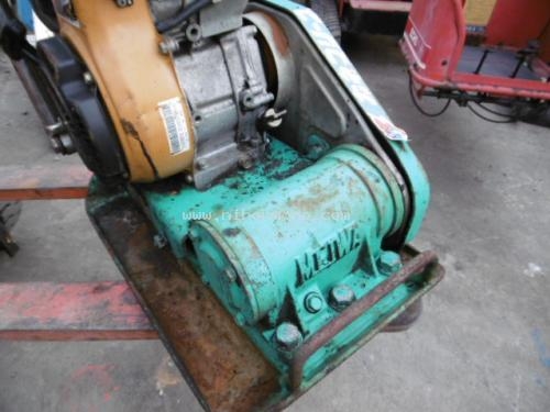 ราคาพิเศษ!! เครื่องตบดิน MEIWA KP6 เพียง 12,000 บาท รหัสสินค้า : 80803486 www.nihonmono.com