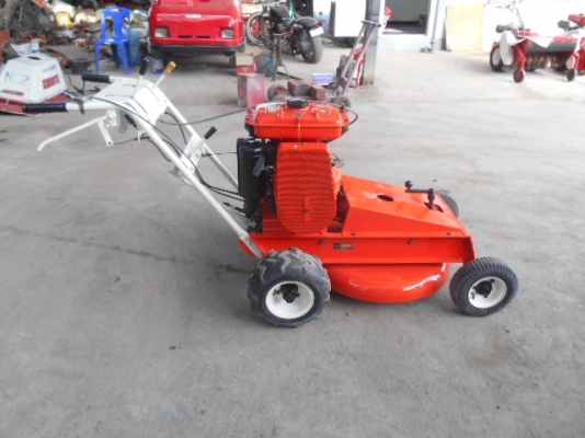 รถตัดหญ้า KUBOTA GS280-GHL-2 เดินตาม พร้อมใช้งาน รถตัดหญ้า KUBOTA GS280-GHL-2 เดินตาม พร้อมใช้งาน