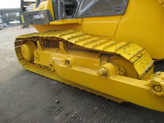 ขายรถแทรกเตอร์ KOMATSU รุ่น D85ESS-2
