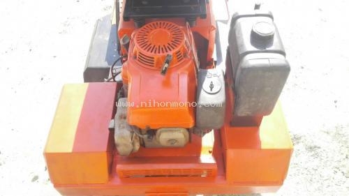 ขาย!! รถตัดหญ้าแบบนั่งขับ DEUTSCHER รุ่น TH910 รหัสสินค้า 80904554 ติดต่อ 081-8283376  www.nihonmono.com