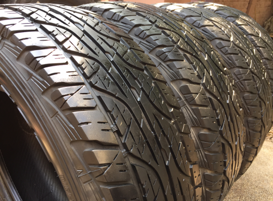 ยาง All Dunlop 245 70 16 กลางปี14 ดอกเยอะ พร้อมใช้งาน ราคาไม่แพง