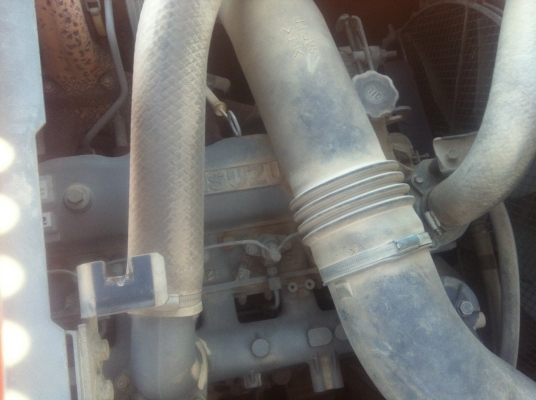 ขายด่วน แม็คโคร HITASHI ZX-200  รถสภาพสวยพร้อมใช้งาน รถทำงาน6xxxกว่าชั่วโมง รถเดิมๆทั้งคัน เครื่องปั้มแน่น เเอร์เย็น พร้อมลงงาน เอกสารใบแจ้งจำหน่าย