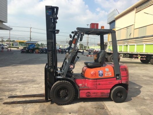 ขายรถยก toyota