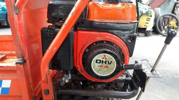 ขาย รถตีนตะขาบใช้งานสะดวกสบายเก่าญี่ปุ่นแข็งแรงทนทาน ราคา 12,500