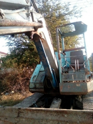 ขายรถขุดแบ็คโค KOMATSU 50UU ช่วงล่างดี บูมสวย สไลด์ได้ เครื่องดี สภาพพร้อมทำงาน