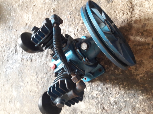 ขาย !! หัวปั้มลม1/2แรง2สูบ..ของพูม่า..สภาพพร้อมใช้งาน