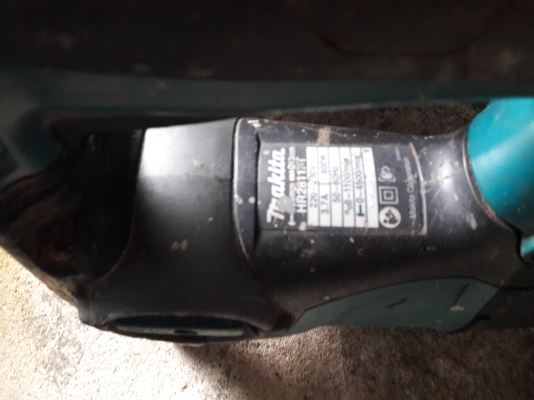 ขาย !! สว่านโรตารี่มากีต้า.รุ่นHR2811F.(ใช้งานหนัก)สภาพดี.พร้อมใช้งาน