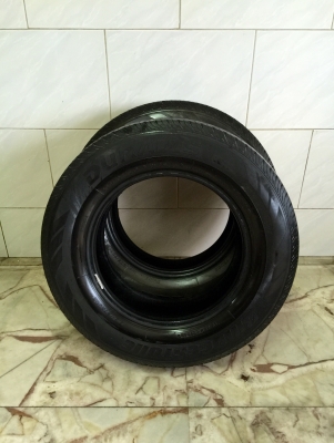 ขายยาง BRIDGESTONE DURAVIS R611 205/70R15 ปี11