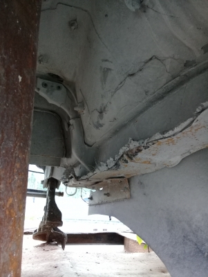 ขายหัวเก๋ง UD CW430 ตามสภาพ ราคา24000 สนใจติดต่อ083-4475799