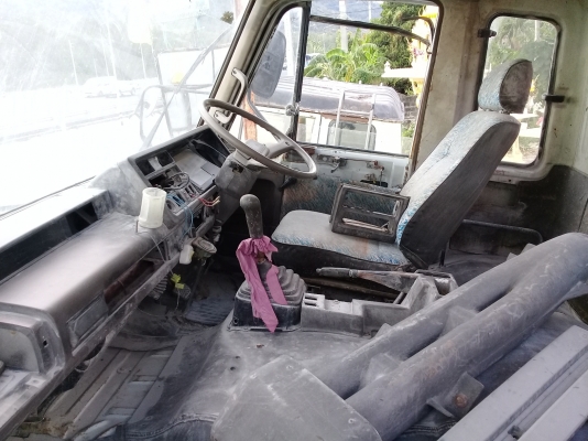 ขายหัวเก๋ง UD CW430 ตามสภาพ ราคา24000 สนใจติดต่อ083-4475799