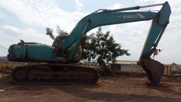 ขายแพ็คคู่ 1,050,000 KOBELCO sk 220-5 super เล่มทะเบียน ไฟฟ้าครบ เครื่องดี ปั้มแรง เอวแน่น ช่วงล่างเต็ม รถพร้อมใช้ (รถอยู่ อุดร) 090-772-3710 090-772-3708 ขายแพ็คคู่ 1,050,000 KOBELCO sk 220-5 super เล่มทะเบียน ไฟฟ้าครบ เครื่องดี ปั้มแรง เอวแน่น ช่วงล่างเต็ม รถพร้อมใช้ (รถอยู่ อุดร) 090-772-3710 090-772-3708