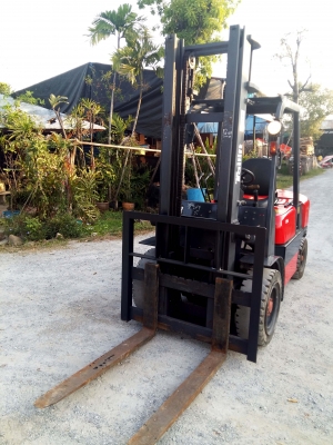 ขายรถโฟคลิฟท์ Tailift 3.5 ตัน ดีเซล ยกสูง 4 เมตร ติดต่อ 086-324-1992 086-775-7900