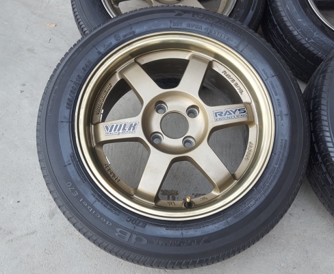 ล้อมือ2 TE37ขอบ15 4 รู100 พร้อมยางปี14 4 ล้อ