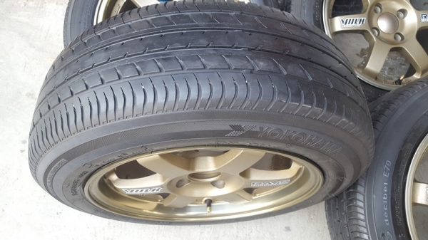 ล้อมือ2 TE37ขอบ15 4 รู100 พร้อมยางปี14 4 ล้อ