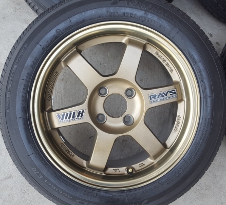 ล้อมือ2 TE37ขอบ15 4 รู100 พร้อมยางปี14 4 ล้อ