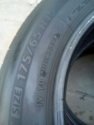 175/65R15 BRIDGESTONE ECOPIA EP200 ปี14 มี 2 เส้น tel. 081-427-3941 175/65R15 BRIDGESTONE ECOPIA EP200 ปี14 มี 2 เส้น tel. 081-427-3941