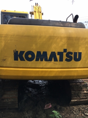 แมคโค Komatsu pc200 รุ่น7 ปี2002