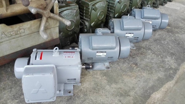 ** SOLD ** มอเตอร์ Mitsubishi / Toshiba 3 HP 220V สภาพเทพเหมือนใหม่คัดมาด้วยใจใสๆวัยรุ่นชอบ!! ** SOLD ** มอเตอร์ Mitsubishi / Toshiba 3 HP 220V สภาพเทพเหมือนใหม่คัดมาด้วยใจใสๆวัยรุ่นชอบ!!