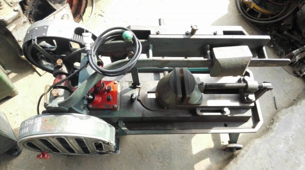 ** SOLD ** เลื่อยชักตัดเหล็ก HERO 14" รุ่นท้อปใช้ไฟบ้านมีหางรับชิ้นงานปั้มน้ำตุ้มถ่วงครบใสๆพร้อมใช้งาน