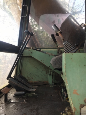 แมคโค Cat E200B