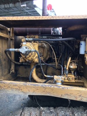 แมคโค Cat E200B