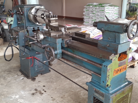 แท่นกลึง 6 ฟุต 2 เพลา เกียร์บล็อก  พร้อมใช้งาน ไฟบ้าน ด่วนๆๆๆ 67,000