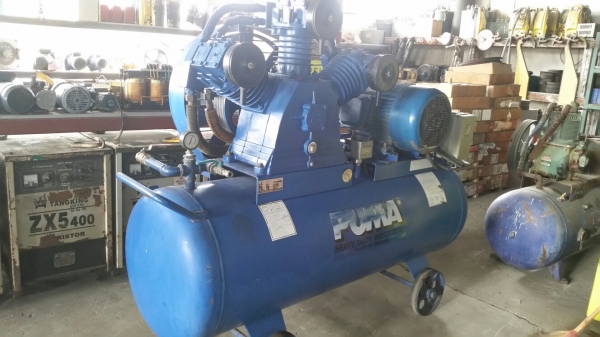 ปั๊มลม puma 15 hp 520L