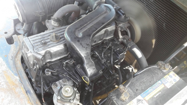 ขายโฟล์คลิฟ Komatsu2.5ตัน เสา 3เมตร ดีเซล เกียร์ออโต้ ขายโฟล์คลิฟ Komatsu2.5ตัน เสา 3เมตร ดีเซล เกียร์ออโต้