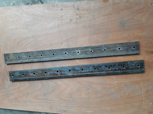 ใบมีดตัด    2000