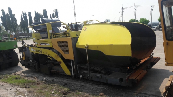 มาถึงแล้วสำหรับรถปูยางตีนตะขาบ SUMITOMO HA60C-5