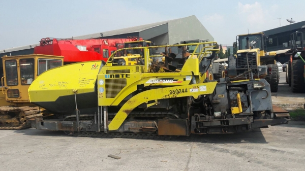 มาถึงแล้วสำหรับรถปูยางตีนตะขาบ SUMITOMO HA60C-5