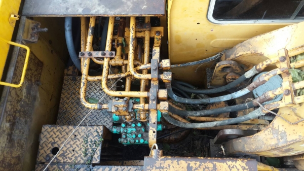 ขายkomatsu PC 120 รุ่น2