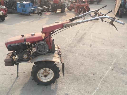 รถกระสือ Mitsubishi CT333 รถกระสือ Mitsubishi CT333