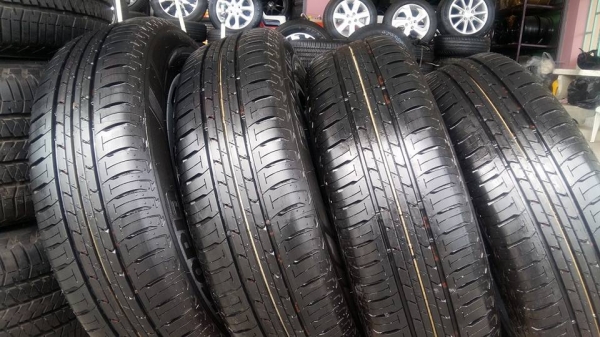 ขายล้อแม็กป้ายแดง avanza 15" ยางปี16สนใจติดต่อ ก.เจริญการยางครับ 081-3747940 ขายล้อแม็กป้ายแดง avanza 15" ยางปี16สนใจติดต่อ ก.เจริญการยางครับ 081-3747940