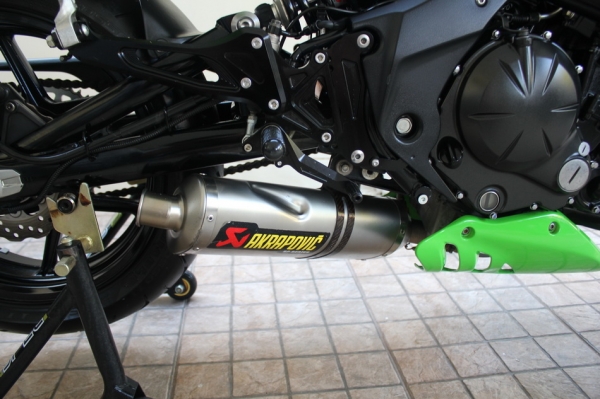 ER6n 2011(ABS) รถสวยสภาพป้ายแดงพร้อมของแต่ง จัดไฟแนนซ์ได้