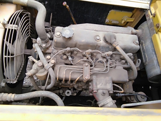 แบ็คโค komatsu pc60-2