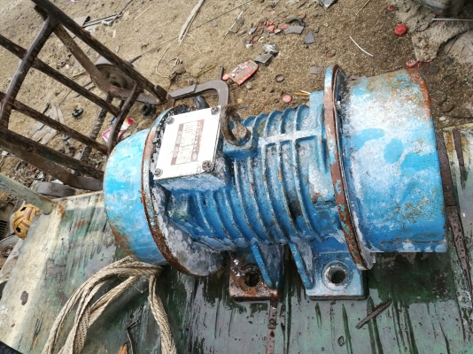 มอเตอร์เขย่า 1 hp 380 v