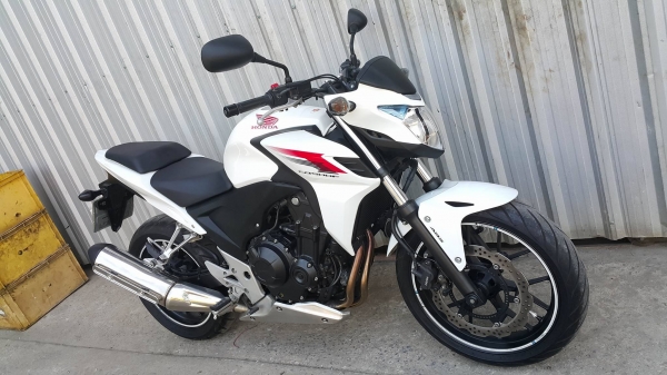 Cb500f 2014 ผ่อนได้ สีขาวหายากสภาพสดเดิมๆแท้ไม่บิ้ว Cb500f 2014 ผ่อนได้ สีขาวหายากสภาพสดเดิมๆแท้ไม่บิ้ว
