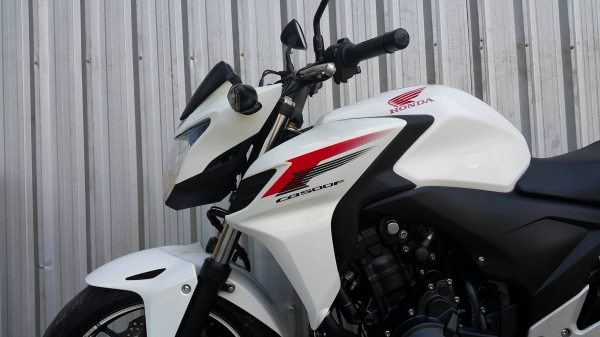 Cb500f 2014 ผ่อนได้ สีขาวหายากสภาพสดเดิมๆแท้ไม่บิ้ว Cb500f 2014 ผ่อนได้ สีขาวหายากสภาพสดเดิมๆแท้ไม่บิ้ว