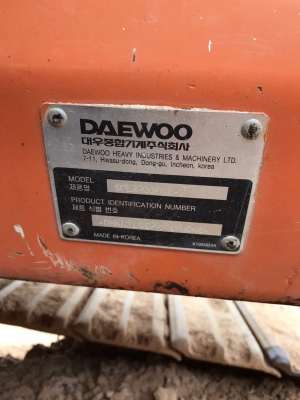 ขาย 895,000 DAEWOO 330 LC-V ไฟฟ้าครบ เครื่องดี ปั้มแรง เอวแน่น ช่วงล่างเต็ม รถสวยพร้อมใช้ รถอยู่ นครปฐม 090-772-3710 090-772-3708