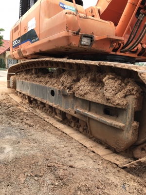 ขาย 895,000 DAEWOO 330 LC-V ไฟฟ้าครบ เครื่องดี ปั้มแรง เอวแน่น ช่วงล่างเต็ม รถสวยพร้อมใช้ รถอยู่ นครปฐม 090-772-3710 090-772-3708